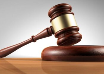 حكم بالإدانة والغرامة المالية لمصورة زفاف في البريمي