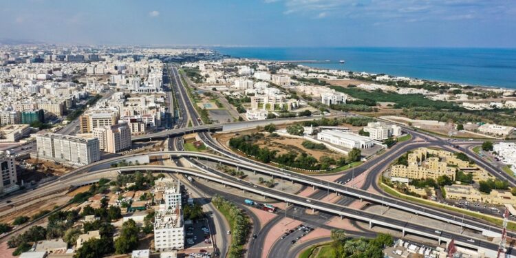 قيمة التداول العقاري في سلطنة عُمان تتجاوز 6ر2 مليار ريال عُماني بنهاية ديسمبر 2023م