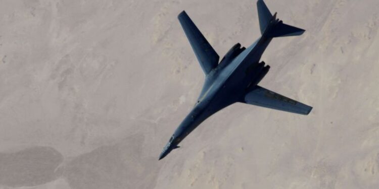 العسكرة الأمريكية بين الهيبة المتداعية والردع المأمول 1 العسكرة الأمريكية بين الهيبة المتداعية والردع المأمول