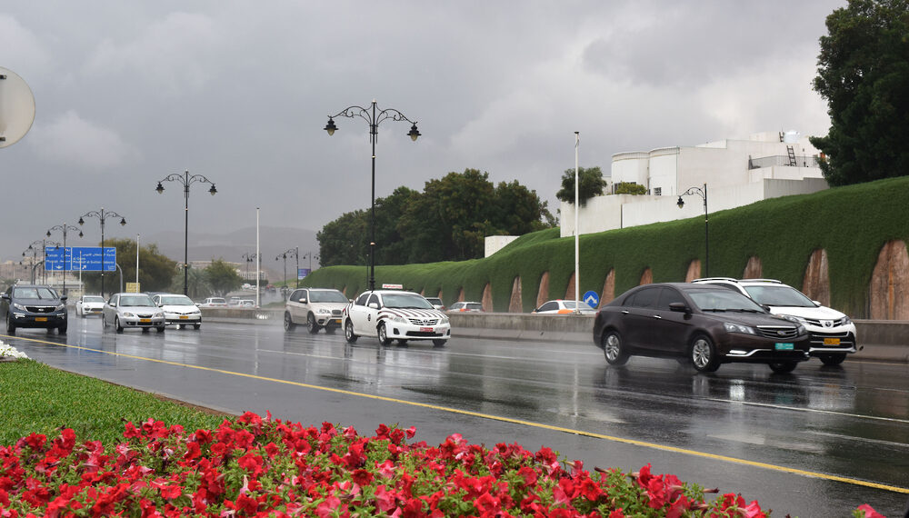 الأرصاد الجوية: توقعات بفرص هطول أمطار رعدية غزيرة إلى شديدة الغزارة 1 الأرصاد الجوية: توقعات بفرص هطول أمطار رعدية غزيرة إلى شديدة الغزارة