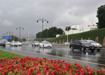 الأرصاد الجوية: توقعات بفرص هطول أمطار رعدية غزيرة إلى شديدة الغزارة