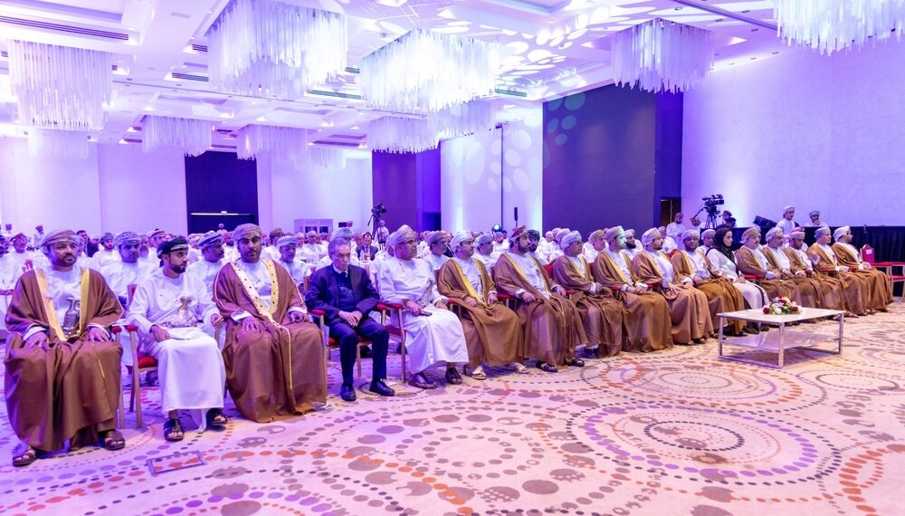 وزارة التجارة والصناعة وترويج الاستثمار تحتفل بيوم الصناعة العُمانية