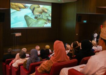 المتحف الوطني يدشن الفيلم الوثائقي “أكثر من معلم: قصة من عُمان”