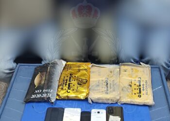 ضبط 3 وافدين بحوزتهم كميات من مخدر الحشيش في السويق