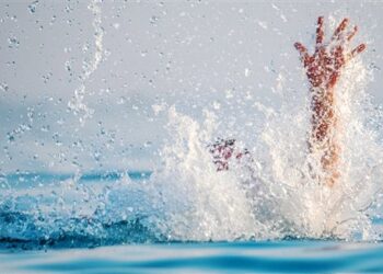 غرق طفلين في تجمعات مائية بمنطقة الرايبة بعبري‬⁩