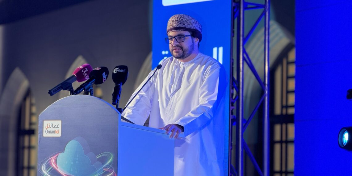 عمانتل تطلق سحابة وطنية تتماشى مع متطلبات الثورة الرقمية 1 عمانتل تطلق سحابة وطنية تتماشى مع متطلبات الثورة الرقمية