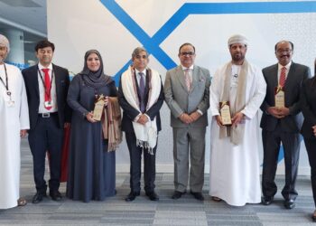 تكريم بنك مسقط بجائزة مرموقة تقديرًا لشراكته الدائمة مع البنك الهندي (HDFC)