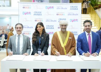 التراث والسياحة توقّع برنامج تعاون لاستقطاب الشركات العالمية المسيرة للسفن السياحية