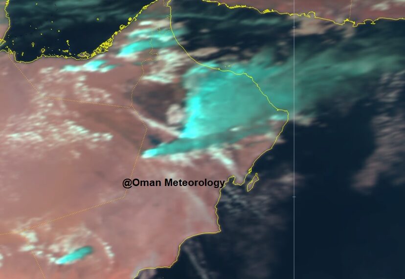 نشاط الخلايا الرعدية وهطول أمطار غزيرة وجريان الأودية على هذه المحافظات 1 نشاط الخلايا الرعدية وهطول أمطار غزيرة وجريان الأودية على هذه المحافظات