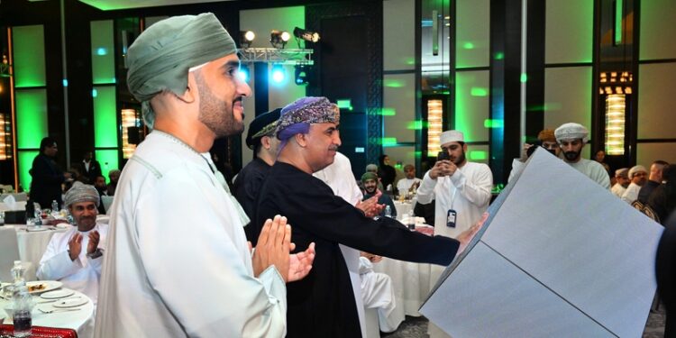 تدشين "سحابة جبرين للبنية الأساسية الذكية" 1 تدشين “سحابة جبرين للبنية الأساسية الذكية”