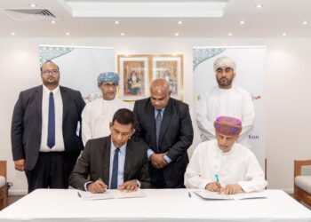 لالان الشرق الأوسط وصيدلية مسقط تضفيان طابعًا رسميًا على اتفاقية البيع والتوزيع