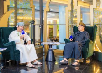 برنامج “مجلس مطارات عُمان الرمضاني” يسلط الضوء على مستقبل قطاع النقل والطيران والمشاريع القادمة