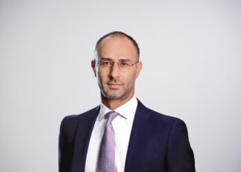 تقرير من أوليفر وايمان يشير إلى وجوب تعزيز دول مجلس التعاون الخليجي لسلاسل الإمداد من أجل حماية نمو قطاعاتها الصناعية