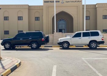 إيقاف شخصين لقيامهما بالاستعراض والتفحيط بمركبتيهما في محوت