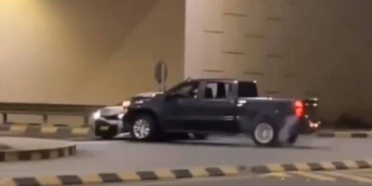 إيقاف مواطن في الخابورة بحالة غير طبيعية