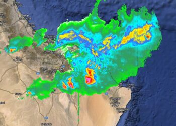 أمطار غزيرة وجريان الأودية والشعاب وتساقط حبات البرد على 3 محافظات