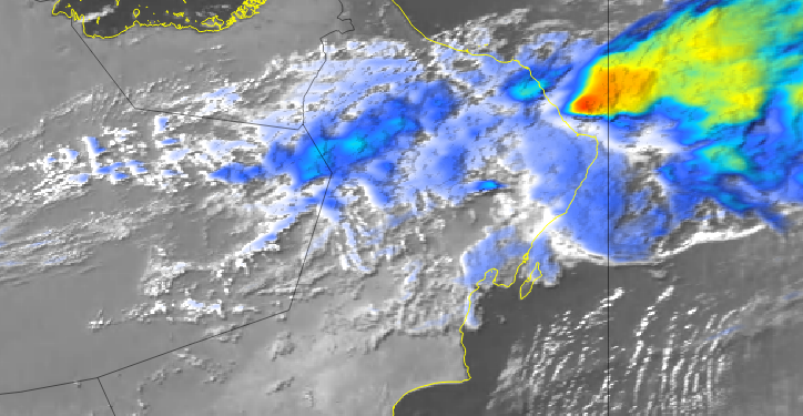 فرص لهطول أمطار متفاوتة الغزارة والرعدية أحيانًا على هذه المحافظات