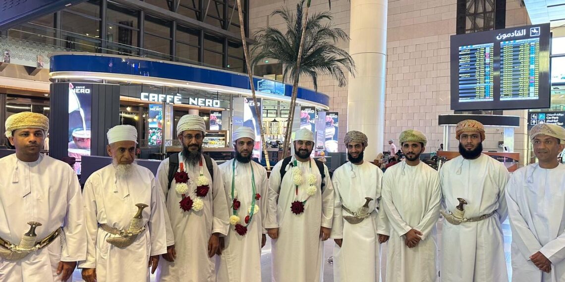 الأطباء المشاركين في علاج مرضى غزه يصلون أرض الوطن