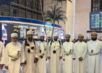 الأطباء المشاركين في علاج مرضى غزه يصلون أرض الوطن