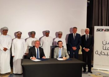 توقيع اتفاقية لإنشاء أول مشروع لتزويد السفن بالغاز الطبيعي المسال في الشرق الأوسط في ميناء صحار