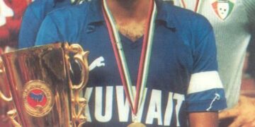 أساطير الكرة الخليجية “عبدالعزيز العنبري”