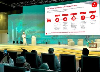 بنك مسقط يستعرض الخدمات والتسهيلات المصرفية التي يقدمها في مجال التطوير العقاري 