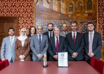 ميناء صحار والمنطقة الحرة يحصد جائزتان مرموقتانمن روسبا لتطبيق أعلى معايير الصحة والسلامة