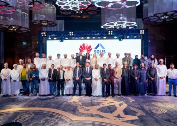 “هواوي ديجيتال باور” تستعرض تقنياتها المبتكرة للطاقة الشمسية في حدث “فيوجن سولار” بسلطنة عُمان