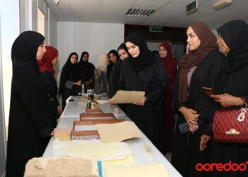Ooredoo Supports Jareed Project for Omani Women Making Unique Eco-Friendly Paper from Palm Trees