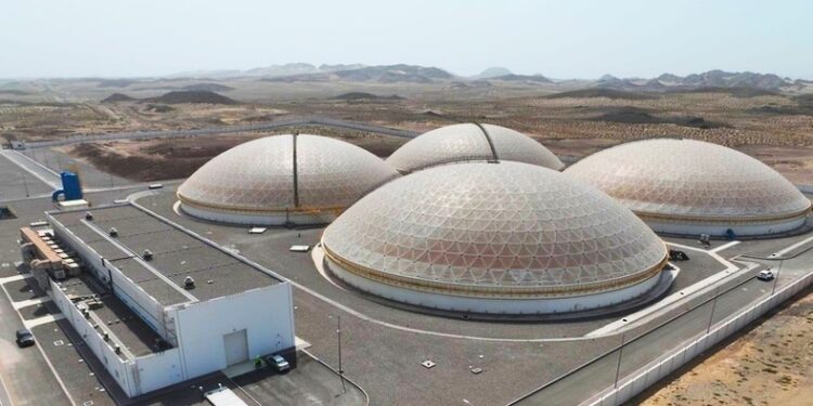 تواصل الأعمال الإنشائية في مشروع شبكات المياه بولاية لوى 1 تواصل الأعمال الإنشائية في مشروع شبكات المياه بولاية لوى