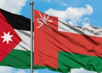 مراسم استقبال رسميّة لدى وصول جلالة السُّلطان المعظّم إلى الأردن