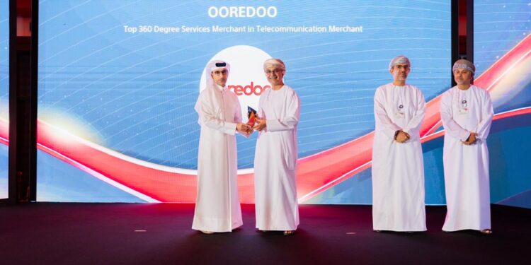أوريدو تحصد جائزة ’أفضل شريك تجاري‘ ضمن جوائز ’شركاء في التقدم‘ من بنك مسقط 1 OoredooOman Named Top 360 Degree Services Merchant at Bank Muscat’s Partners in Progress Awards 2024