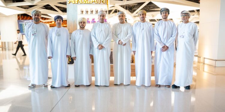 “مطارات عُمان” تدعم المؤسسات الصغيرة والمتوسطة في فتح محلاتها التجارية في مطار مسقط الدولي