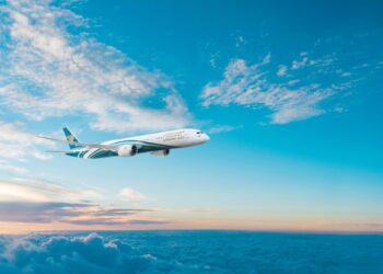 الطيران العماني يطّور خدمات الحجز الإلكترونية لوكلاء السفر عبر شراكته مع أكسيليا العالمية