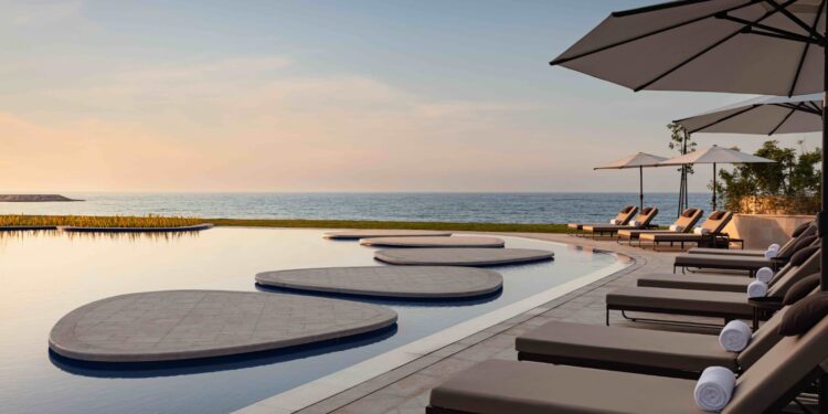 مجموعة الفردان وفنادق ومنتجعات سانت ريجيس تفتتحان منتجع سانت ريجيس الموج مسقط 1 مجموعة الفردان وفنادق ومنتجعات سانت ريجيس تفتتحان منتجع سانت ريجيس الموج مسقط