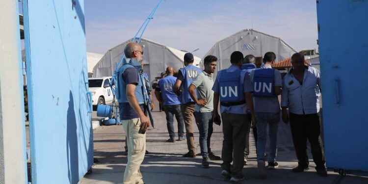 سلطنة عُمان تُدين المحاولات الإسرائيلية لإقصاء وكالة أونروا وتصنيفها منظمة إرهابية