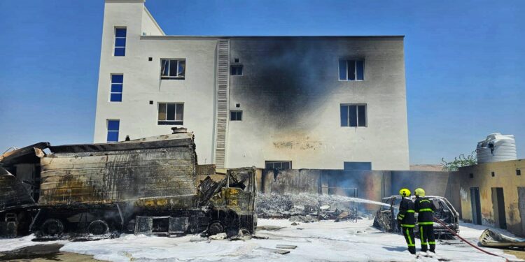 وفاة شخصين في حريق صهريج بالسيب