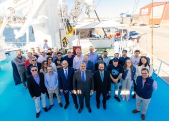 تنمية أسماك عُمان تدشن سفينة “أدماس”