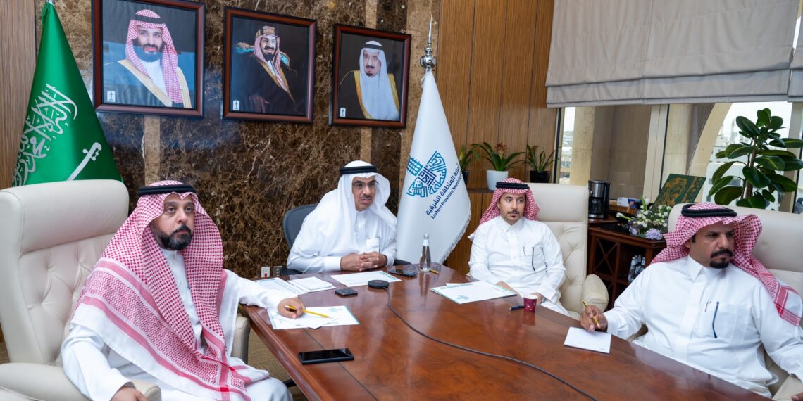 أمين الشرقية يرأس الاجتماع الأسبوعي لخطة تحسين المشهد الحضري بالمنطقة