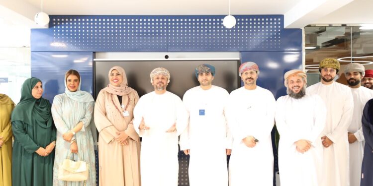 صحية مسقط تطلق برنامج “بصيرة” للإبتكار 1 صحية مسقط تطلق برنامج “بصيرة” للإبتكار