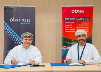 تعاونٌ بين بريد عُمان و “أوتاكسي” لتسريع توصيل الطرود محليًا