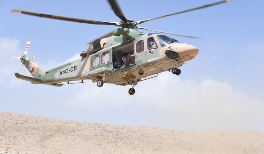 إنقاذ شخصين محتجزين بعد انجرافهم بوادي بني هني في الرستاق