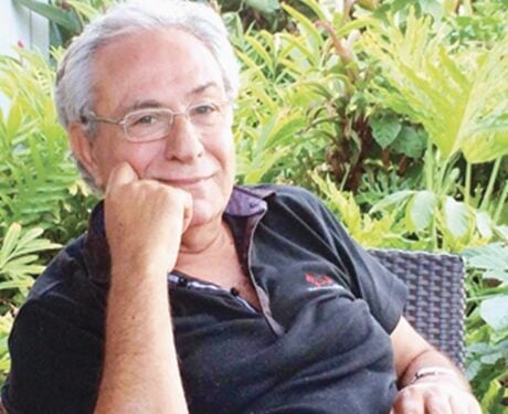 ترامب في طهران.. وخامنئي في واشنطن 1 ترامب في طهران.. وخامنئي في واشنطن