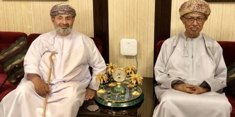 على اسمك نمضي فمن طيبٍ شهي المجاني ، إلى أطيبِ