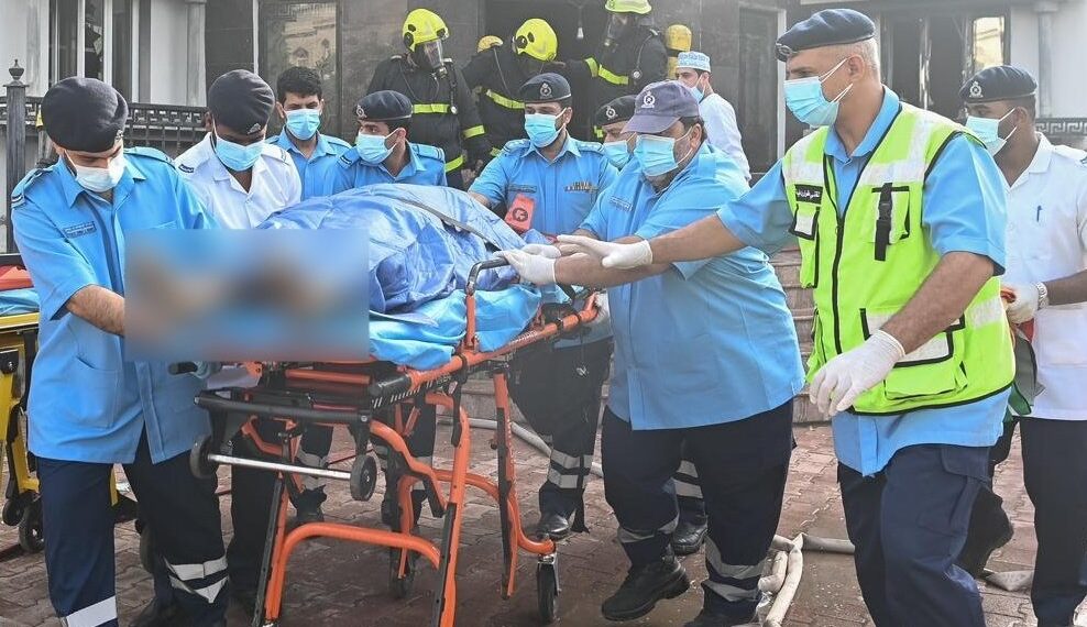 وفاة شخصين وإصابة آخر في حادثة نشوب حريق بمنزل في السيب