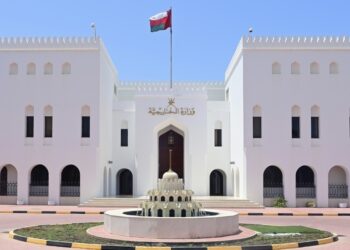 سلطنة عمان تعرب عن تضامنها ووقوفها مع مصر ورفضها لتصريحات حكومة الاحتلال الإسرائيلية