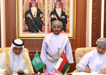 اتفاقية لتمويل إنشاء فرع جامعة التقنية والعلوم التطبيقية بمسندم