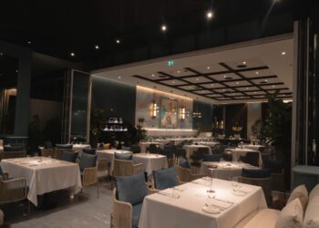 مطعم روبرتوز مسقط: لؤلؤة إيطالية آسرة على شواطئ العاصمة مسقط