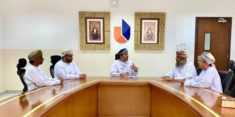 لقاء مشترك بين لجنة الصحفيين بشمال الشرقية وجامعة التقنية والعلوم التطبيقية بإبراء