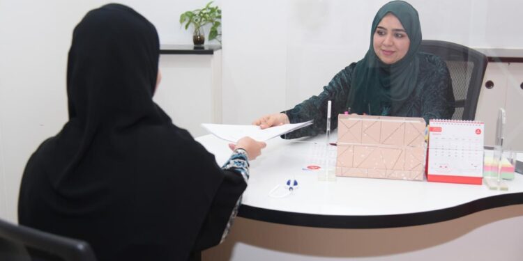 بنك مسقط يحتفي بمساهمة الموظّفات في دعم مسيرته الناجحة ويؤكد على أهمية أدوارهنّ في خدمة المجتمع